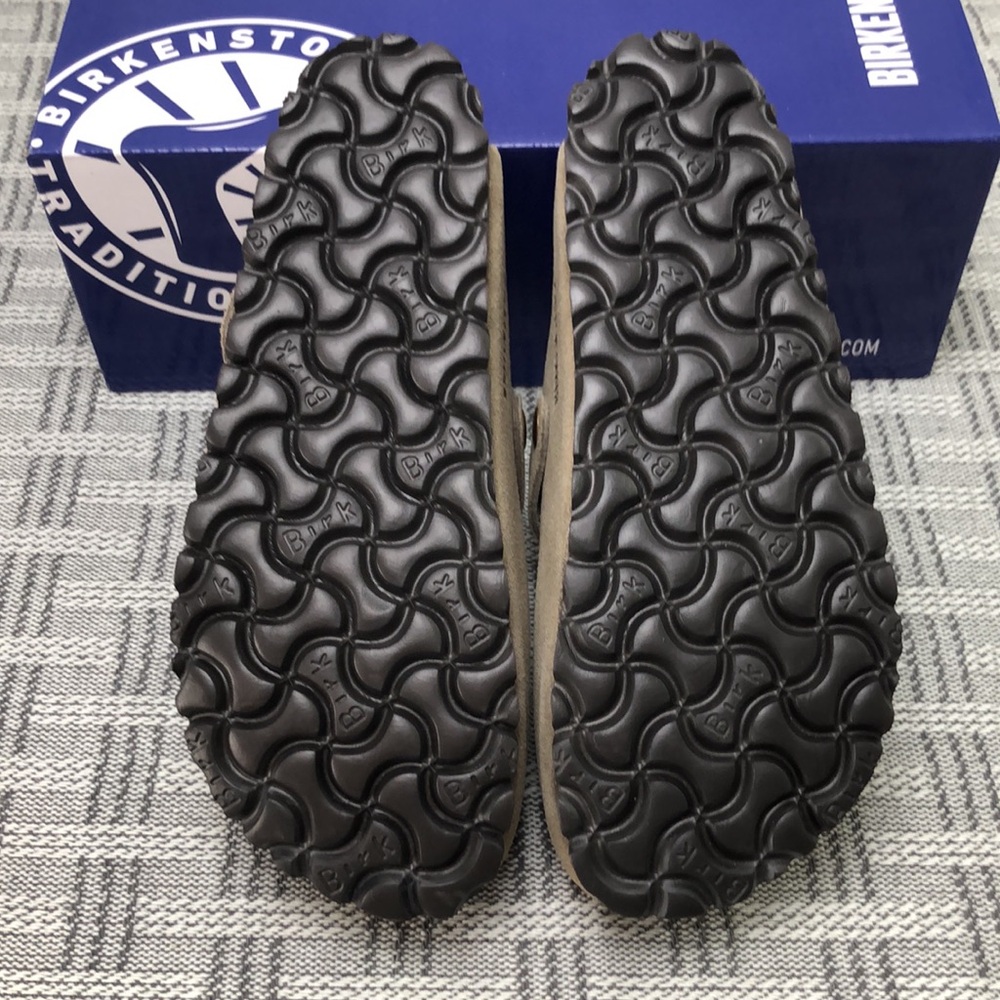 BEST NWT | Women's Taupe Suede Birkenstock Boston Shoes - Narrow Fit - Picture 3 of 5